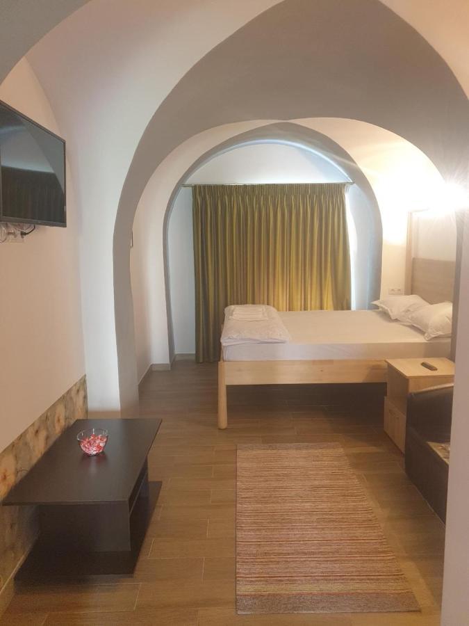 Radu Apartament Apartment Sibiu Bagian luar foto